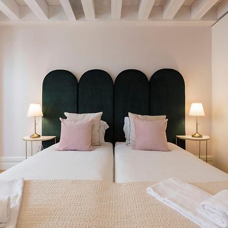 Mouzinho Luxury 3Br Flat L 5 Min Walk To Ribeira By Lovelystay Porto Exteriér fotografie