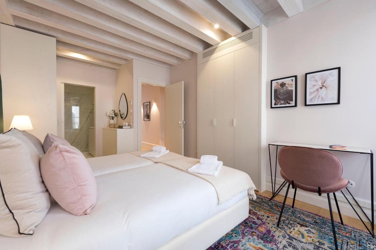 Mouzinho Luxury 3Br Flat L 5 Min Walk To Ribeira By Lovelystay Porto Exteriér fotografie